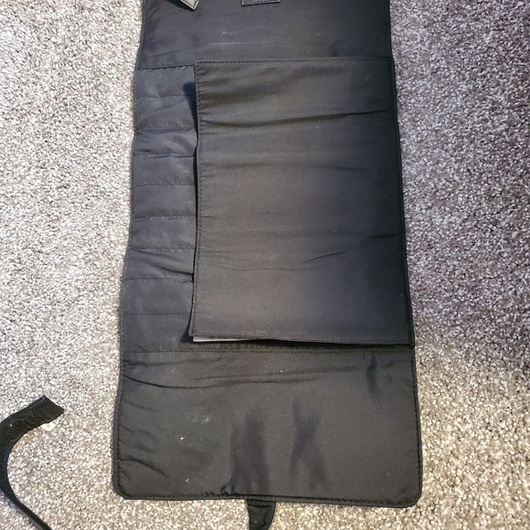 3/$30 π€π EUC brush roll from Sephora - Picture 5 of 16